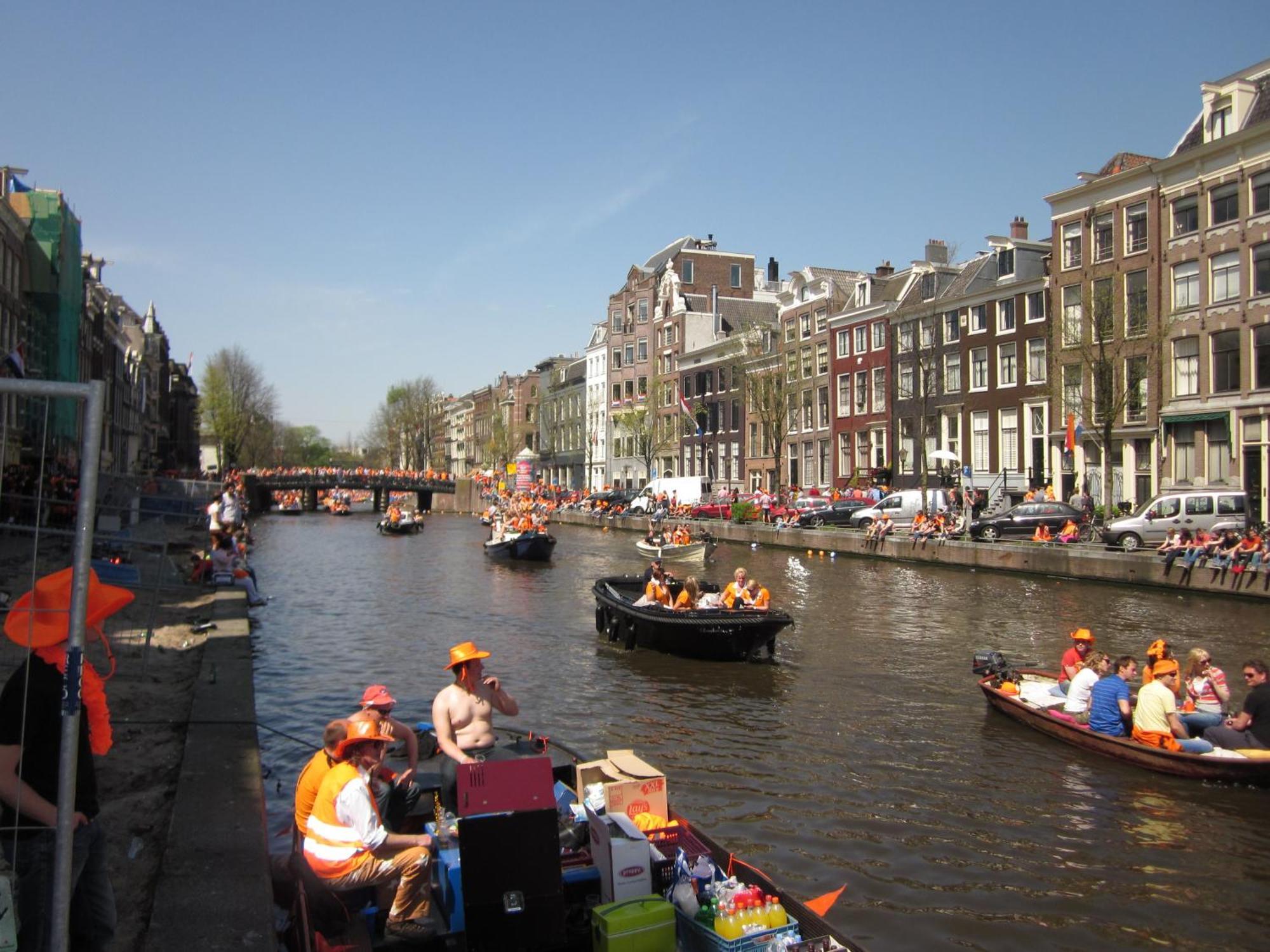 Amsterdam Hostel Uptown Exterior foto